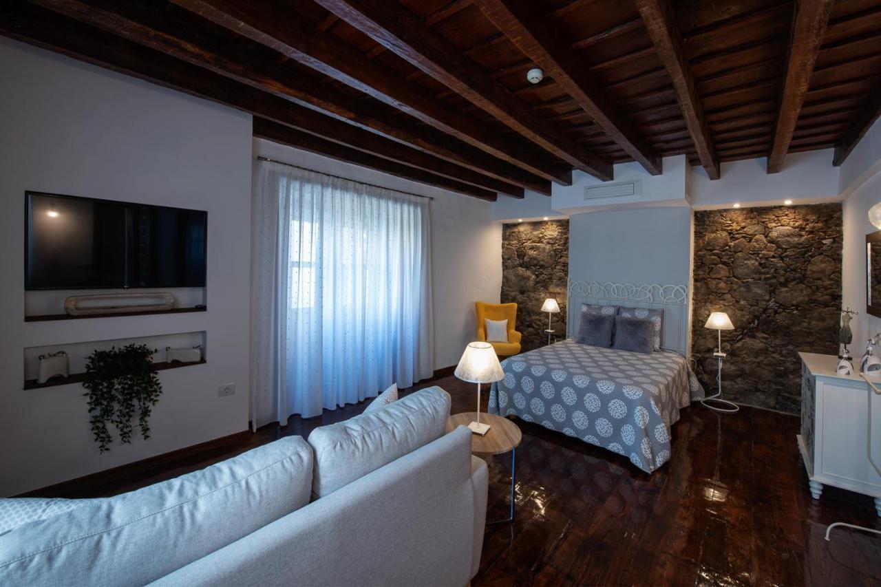 Suites Plaza Vandale Санта-Круз-де-ла-Пальма Экстерьер фото