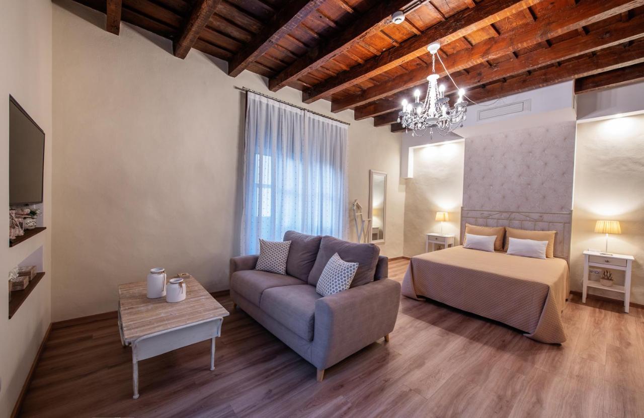 Suites Plaza Vandale Санта-Круз-де-ла-Пальма Экстерьер фото